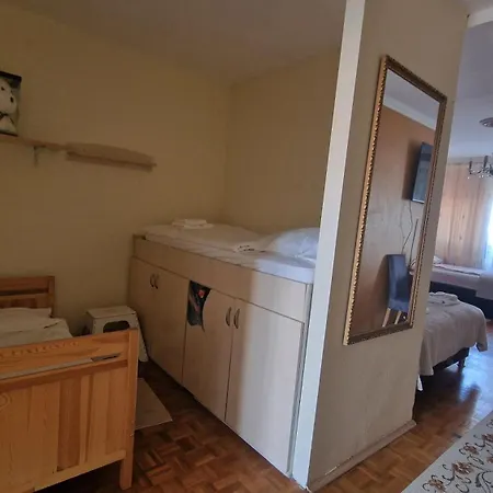 Casa De La Luz * Szeged